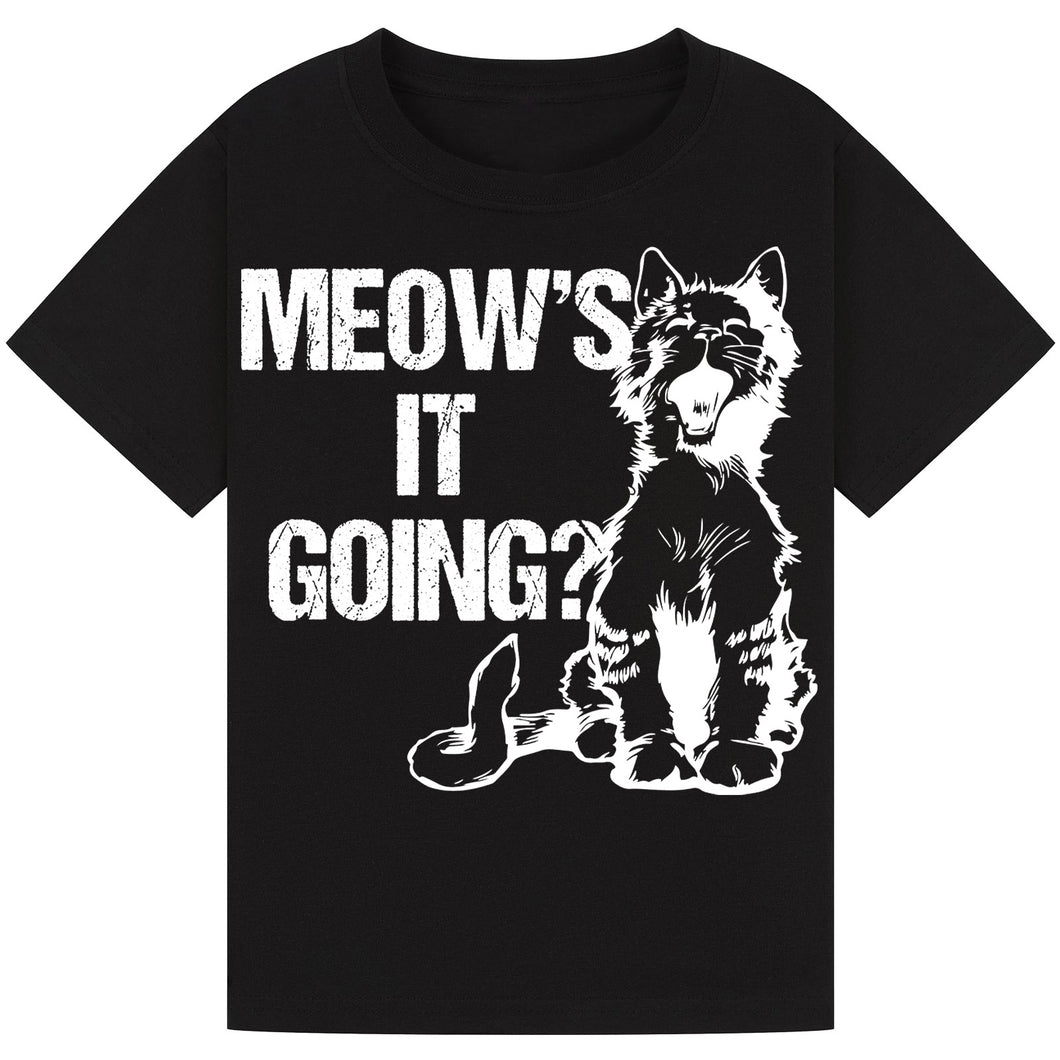 Playful Cat Tee – Trendy Gift