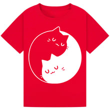 Lade das Bild in den Galerie-Viewer, Charming Cat Tee – Perfect Gift
