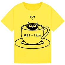 Lade das Bild in den Galerie-Viewer, Playful Cat Tee – Fun Gift
