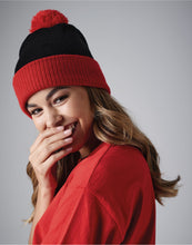Load image into Gallery viewer, Snowstar® Two-Tone Beanie
