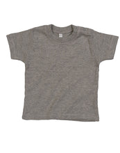 Lade das Bild in den Galerie-Viewer, Baby T
