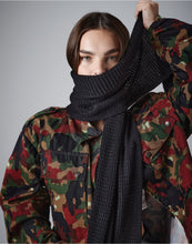 Load image into Gallery viewer, Classic Waffle Knit Scarf
