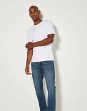 Lade das Bild in den Galerie-Viewer, Classic Fit Hunky® T-Shirt
