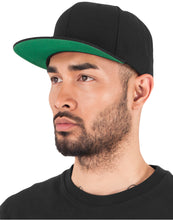 Load image into Gallery viewer, Classic Snapback Cap

