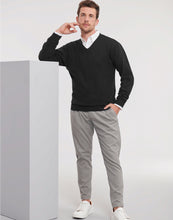 Load image into Gallery viewer, Men&#39;s V-Neck Knitted Pullover
