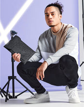 Lade das Bild in den Galerie-Viewer, Felt iPad Slip
