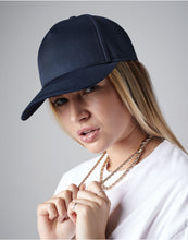 Load image into Gallery viewer, Urbanwear 5 Panel Snapback
