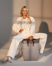 Load image into Gallery viewer, Premium Felt Tote
