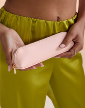 Lade das Bild in den Galerie-Viewer, Boutique Mini Accessory Case
