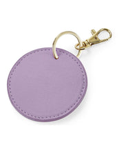 Lade das Bild in den Galerie-Viewer, Boutique Circular Key Clip

