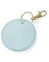 Lade das Bild in den Galerie-Viewer, Boutique Circular Key Clip
