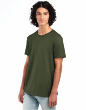 Lade das Bild in den Galerie-Viewer, Essential Cotton T
