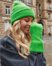 Load image into Gallery viewer, Colour Pop Hand Warmers
