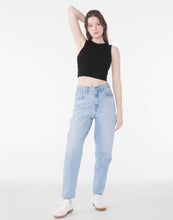 Load image into Gallery viewer, Women&#39;s Micro Rib Muscle Crop Tank
