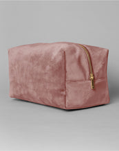 Lade das Bild in den Galerie-Viewer, Velvet Toiletry/Accessory Case
