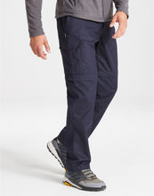 Lade das Bild in den Galerie-Viewer, Mens Kiwi Tailored Convertible Trousers 
