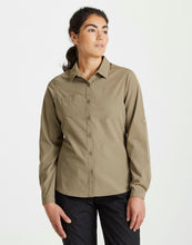 Load image into Gallery viewer, Women&#39;s Kiwi Long Sleeved Shirt
