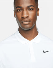 Lade das Bild in den Galerie-Viewer, Dri-FIT Victory Solid Polo (LC)
