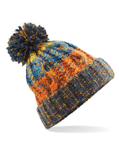 Load image into Gallery viewer, Corkscrew Pom Pom Beanie
