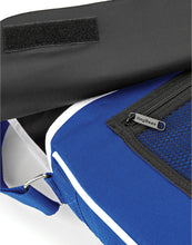 Load image into Gallery viewer, Retro Messenger
