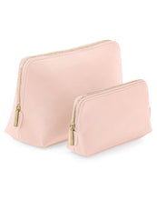 Lade das Bild in den Galerie-Viewer, Boutique Accessory Case
